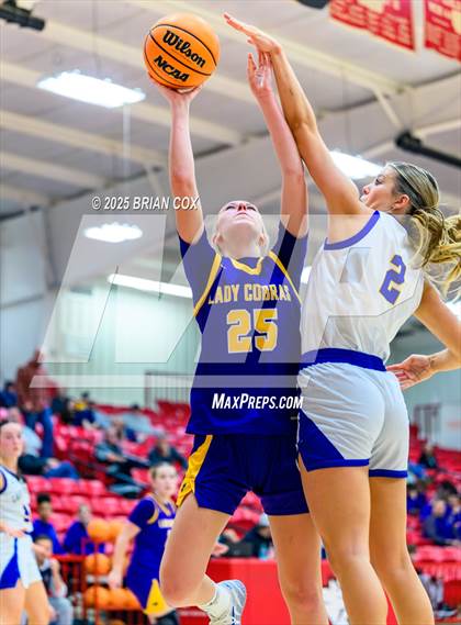 Thumbnail 2 in Mountain Home vs Fountain Lake (Billy Ply Classic) photogallery.