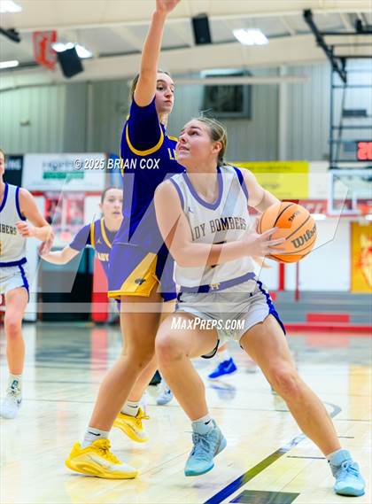 Thumbnail 1 in Mountain Home vs Fountain Lake (Billy Ply Classic) photogallery.