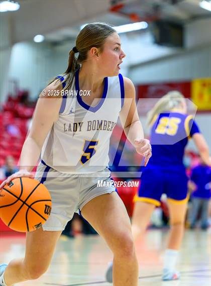 Thumbnail 3 in Mountain Home vs Fountain Lake (Billy Ply Classic) photogallery.