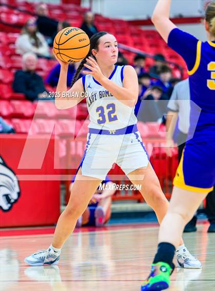 Thumbnail 3 in Mountain Home vs Fountain Lake (Billy Ply Classic) photogallery.