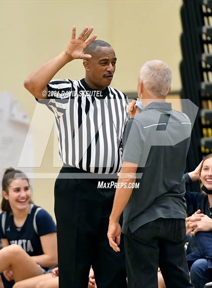 Thumbnail 3 in Vista del Lago vs. West Park (Rumble on the River) photogallery.