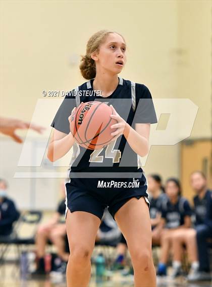 Thumbnail 2 in Vista del Lago vs. West Park (Rumble on the River) photogallery.