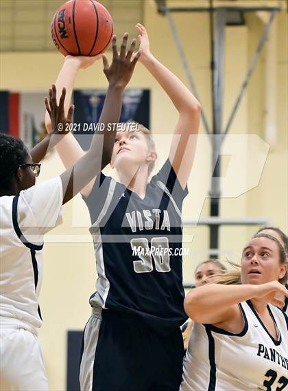 Thumbnail 1 in Vista del Lago vs. West Park (Rumble on the River) photogallery.
