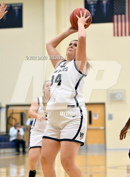 Thumbnail 1 in Vista del Lago vs. West Park (Rumble on the River) photogallery.