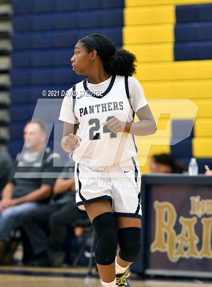 Thumbnail 2 in Vista del Lago vs. West Park (Rumble on the River) photogallery.
