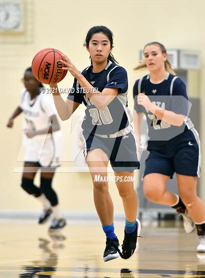 Thumbnail 1 in Vista del Lago vs. West Park (Rumble on the River) photogallery.