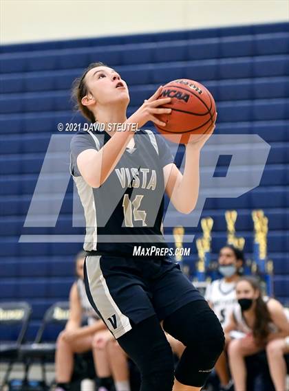 Thumbnail 2 in Vista del Lago vs. West Park (Rumble on the River) photogallery.