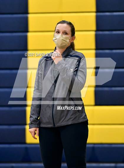 Thumbnail 1 in Vista del Lago vs. West Park (Rumble on the River) photogallery.