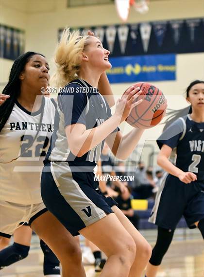 Thumbnail 2 in Vista del Lago vs. West Park (Rumble on the River) photogallery.