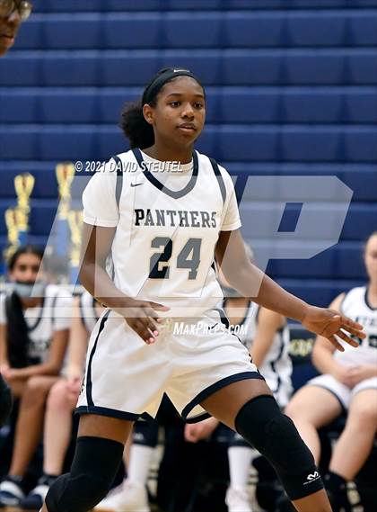 Thumbnail 3 in Vista del Lago vs. West Park (Rumble on the River) photogallery.