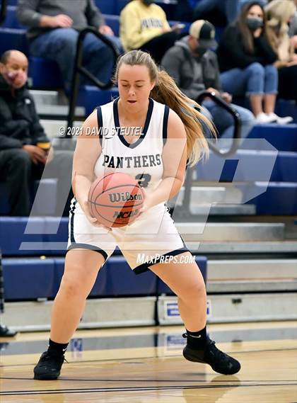 Thumbnail 3 in Vista del Lago vs. West Park (Rumble on the River) photogallery.