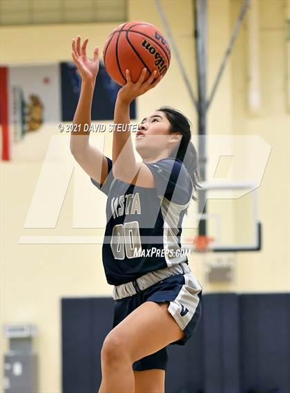 Thumbnail 2 in Vista del Lago vs. West Park (Rumble on the River) photogallery.