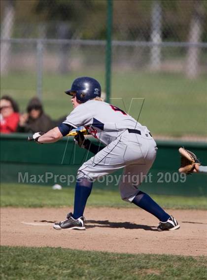Thumbnail 3 in Redwood Christian vs. Ceres photogallery.