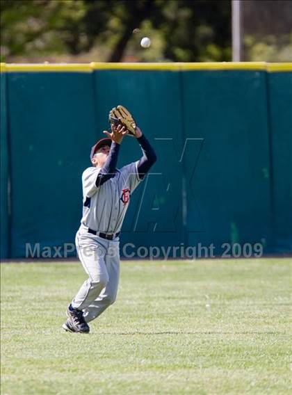 Thumbnail 3 in Redwood Christian vs. Ceres photogallery.
