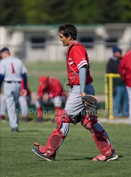 Thumbnail 2 in Redwood Christian vs. Ceres photogallery.