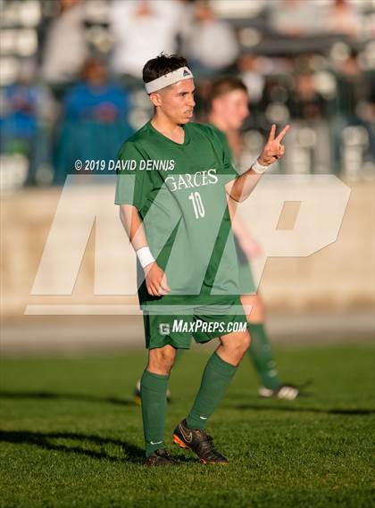Thumbnail 3 in Marshall vs Garces Memorial (CIF State SoCal D5 Final) photogallery.