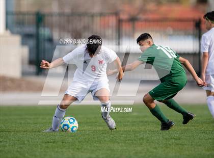 Thumbnail 3 in Marshall vs Garces Memorial (CIF State SoCal D5 Final) photogallery.