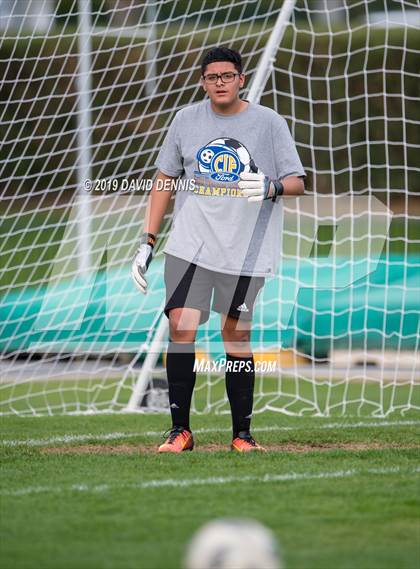 Thumbnail 2 in Marshall vs Garces Memorial (CIF State SoCal D5 Final) photogallery.