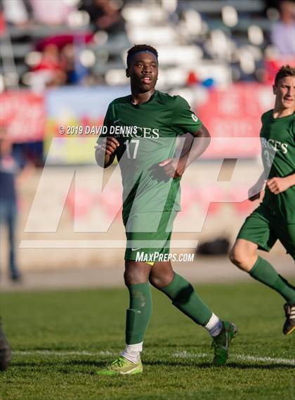 Thumbnail 3 in Marshall vs Garces Memorial (CIF State SoCal D5 Final) photogallery.