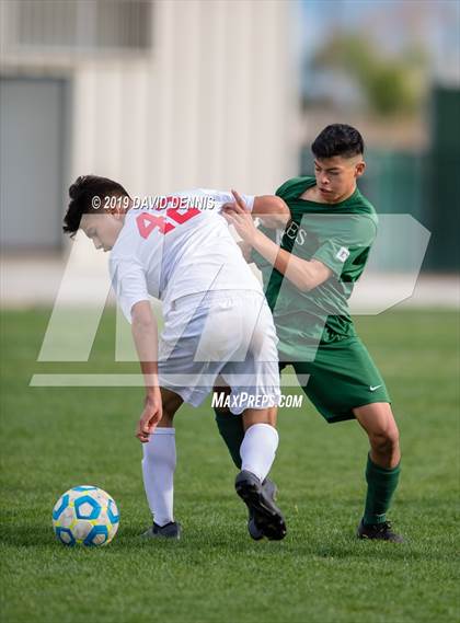 Thumbnail 2 in Marshall vs Garces Memorial (CIF State SoCal D5 Final) photogallery.