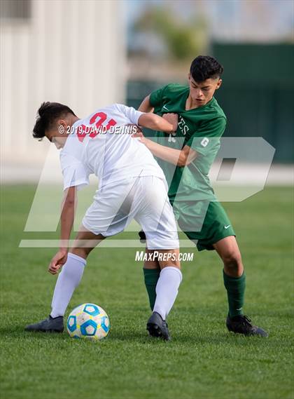 Thumbnail 3 in Marshall vs Garces Memorial (CIF State SoCal D5 Final) photogallery.