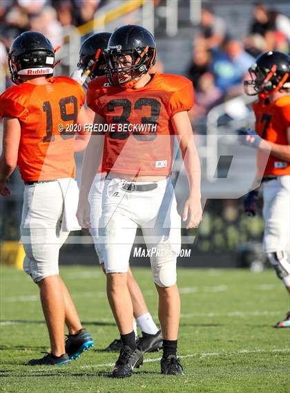 Thumbnail 2 in Howe vs. Tom Bean (scrimmage) photogallery.