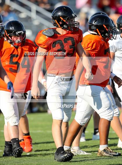 Thumbnail 3 in Howe vs. Tom Bean (scrimmage) photogallery.