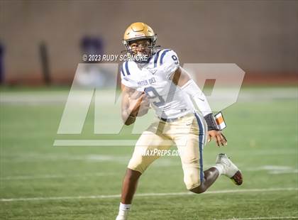 Thumbnail 1 in Mater Dei Catholic @ Carlsbad photogallery.