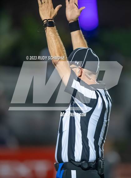 Thumbnail 3 in Mater Dei Catholic @ Carlsbad photogallery.