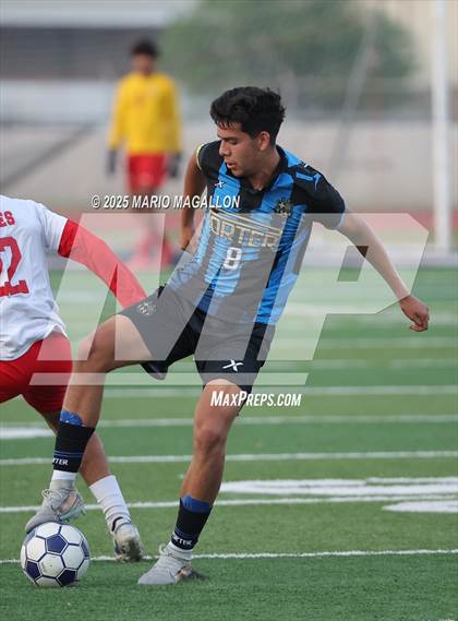 Thumbnail 2 in Juarez-Lincoln vs. Porter (UIL Boys Soccer 5A D2 Bi-District) photogallery.
