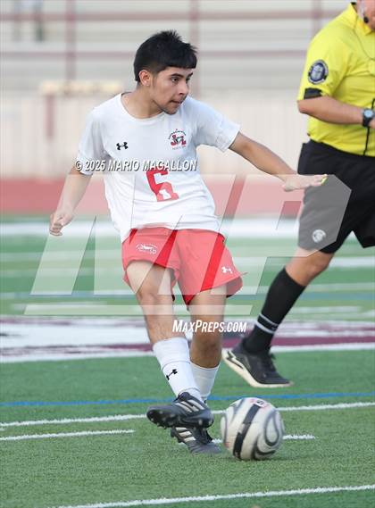 Thumbnail 1 in Juarez-Lincoln vs. Porter (UIL Boys Soccer 5A D2 Bi-District) photogallery.