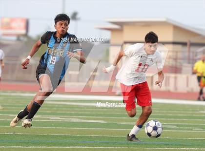 Thumbnail 3 in Juarez-Lincoln vs. Porter (UIL Boys Soccer 5A D2 Bi-District) photogallery.