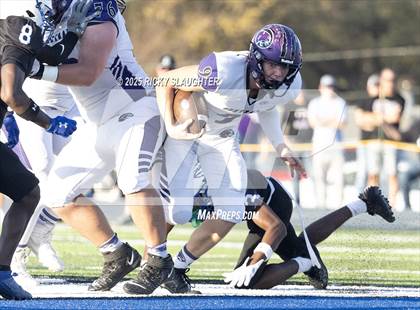 Thumbnail 3 in Breese Central vs. Cahokia (IHSA 4A Second Round) photogallery.