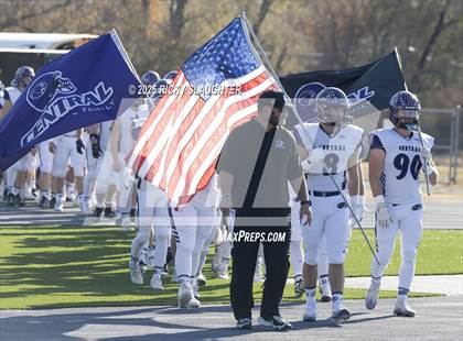 Thumbnail 2 in Breese Central vs. Cahokia (IHSA 4A Second Round) photogallery.