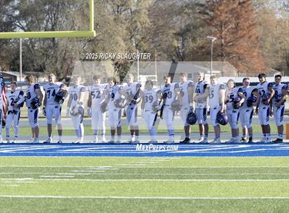 Thumbnail 2 in Breese Central vs. Cahokia (IHSA 4A Second Round) photogallery.