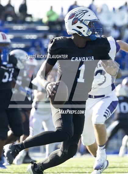 Thumbnail 3 in Breese Central vs. Cahokia (IHSA 4A Second Round) photogallery.