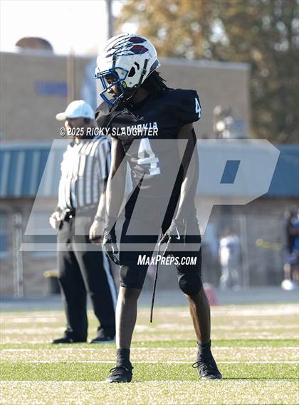 Thumbnail 3 in Breese Central vs. Cahokia (IHSA 4A Second Round) photogallery.