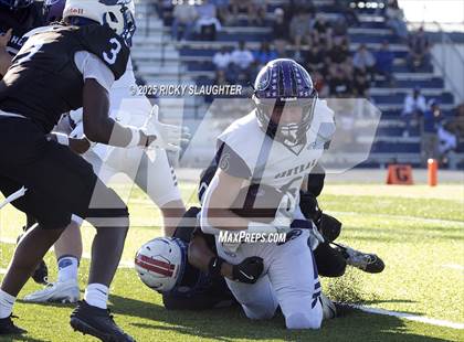 Thumbnail 3 in Breese Central vs. Cahokia (IHSA 4A Second Round) photogallery.