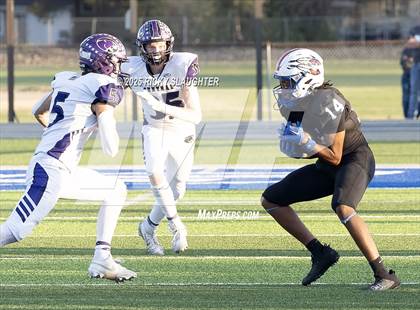 Thumbnail 3 in Breese Central vs. Cahokia (IHSA 4A Second Round) photogallery.