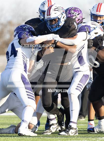 Thumbnail 3 in Breese Central vs. Cahokia (IHSA 4A Second Round) photogallery.