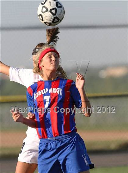 Thumbnail 2 in Bishop Miege @ Aquinas photogallery.