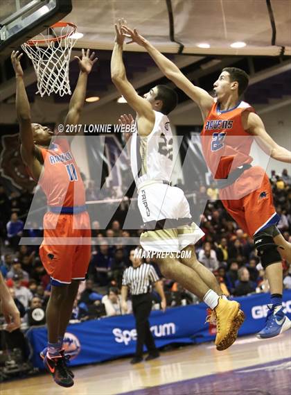 Thumbnail 2 in St. Anthony vs St. Raymond (SNY Invitational) photogallery.