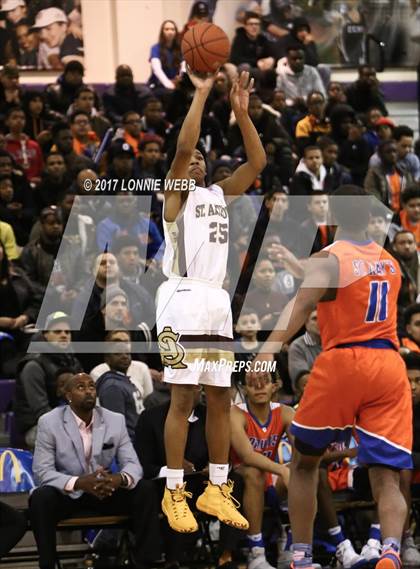 Thumbnail 2 in St. Anthony vs St. Raymond (SNY Invitational) photogallery.
