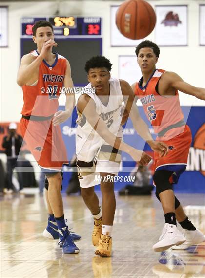 Thumbnail 1 in St. Anthony vs St. Raymond (SNY Invitational) photogallery.