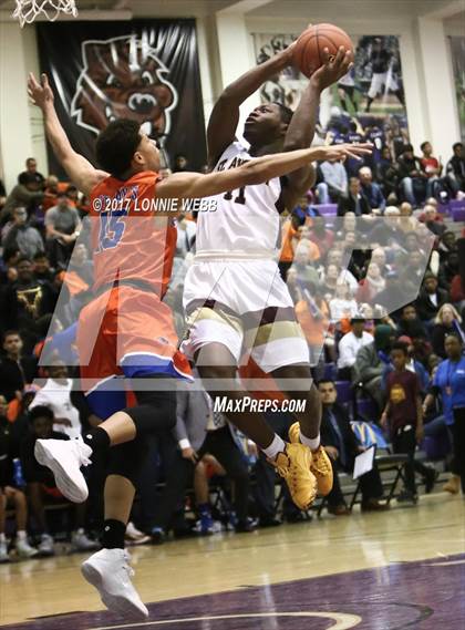 Thumbnail 3 in St. Anthony vs St. Raymond (SNY Invitational) photogallery.