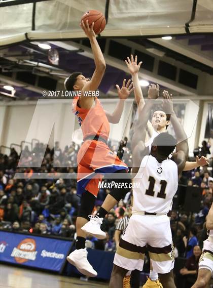 Thumbnail 2 in St. Anthony vs St. Raymond (SNY Invitational) photogallery.