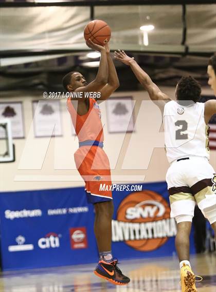 Thumbnail 2 in St. Anthony vs St. Raymond (SNY Invitational) photogallery.