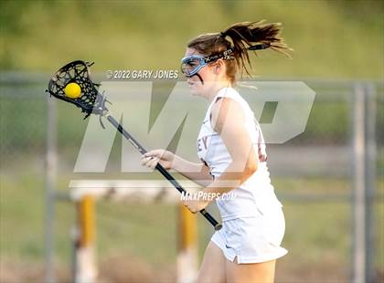 Thumbnail 2 in Folsom @ Whitney photogallery.