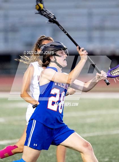 Thumbnail 2 in Folsom @ Whitney photogallery.