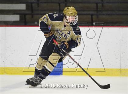Thumbnail 2 in Notre Dame Catholic @ Xavier photogallery.